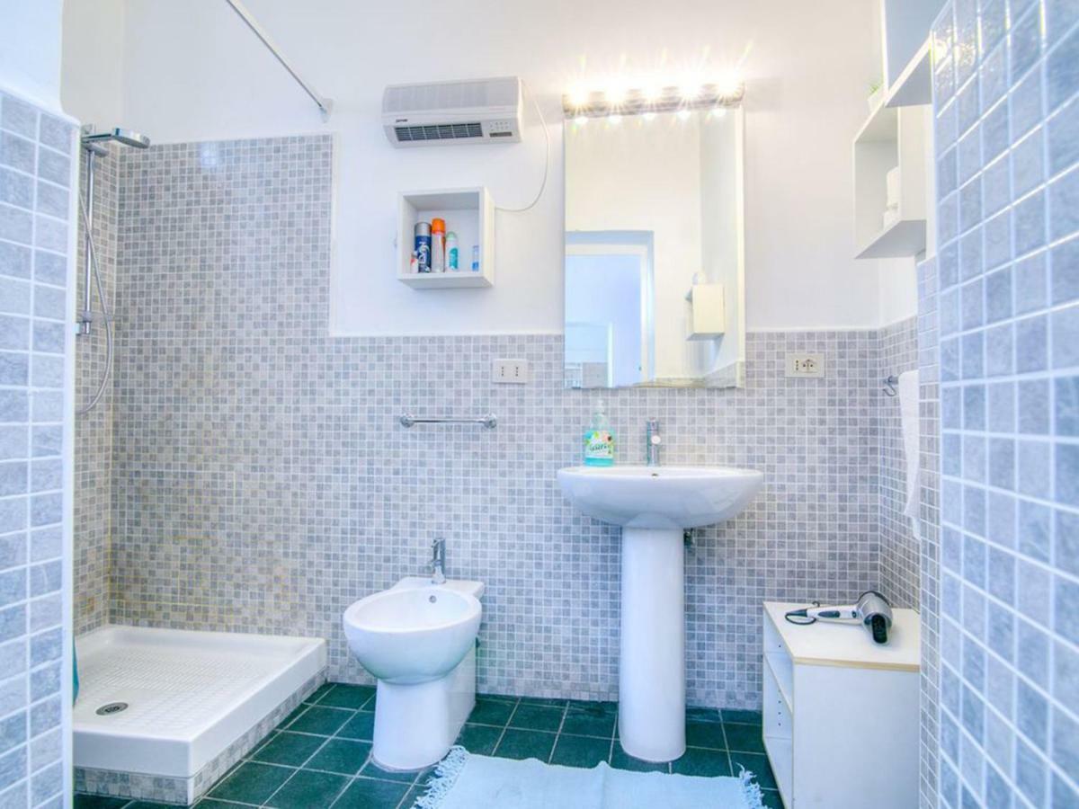 Liberty Apartment Палермо Екстер'єр фото